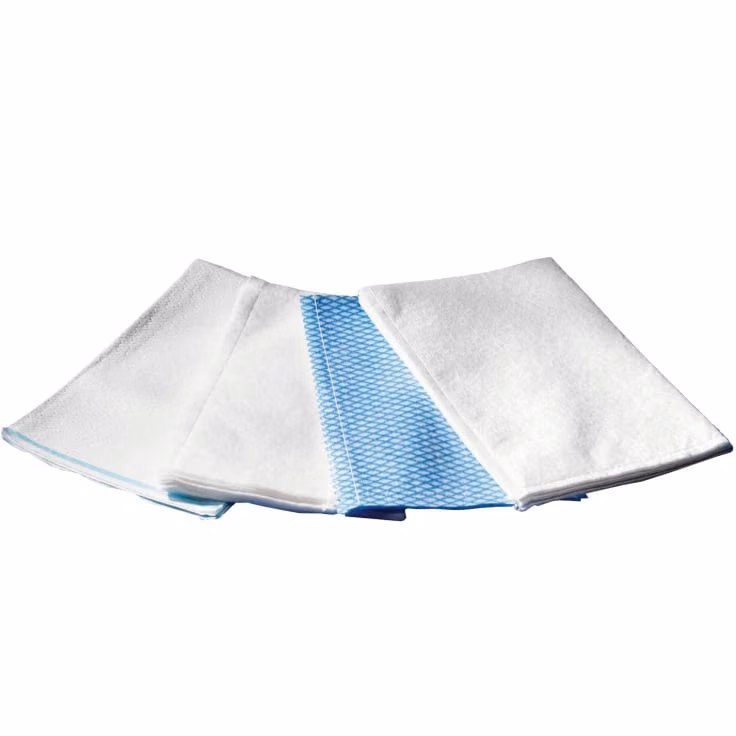SP 20 Drizzle Blue płyn uniwersalny 600 ml, białe i niebieskie ściereczki z mikrofibry ułożone wachlarzowo na białym tle