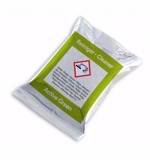 Tabletki myjące Rational Active Green 56.01.535, zbliżenie na pojedynczą saszetkę w foliowym opakowaniu