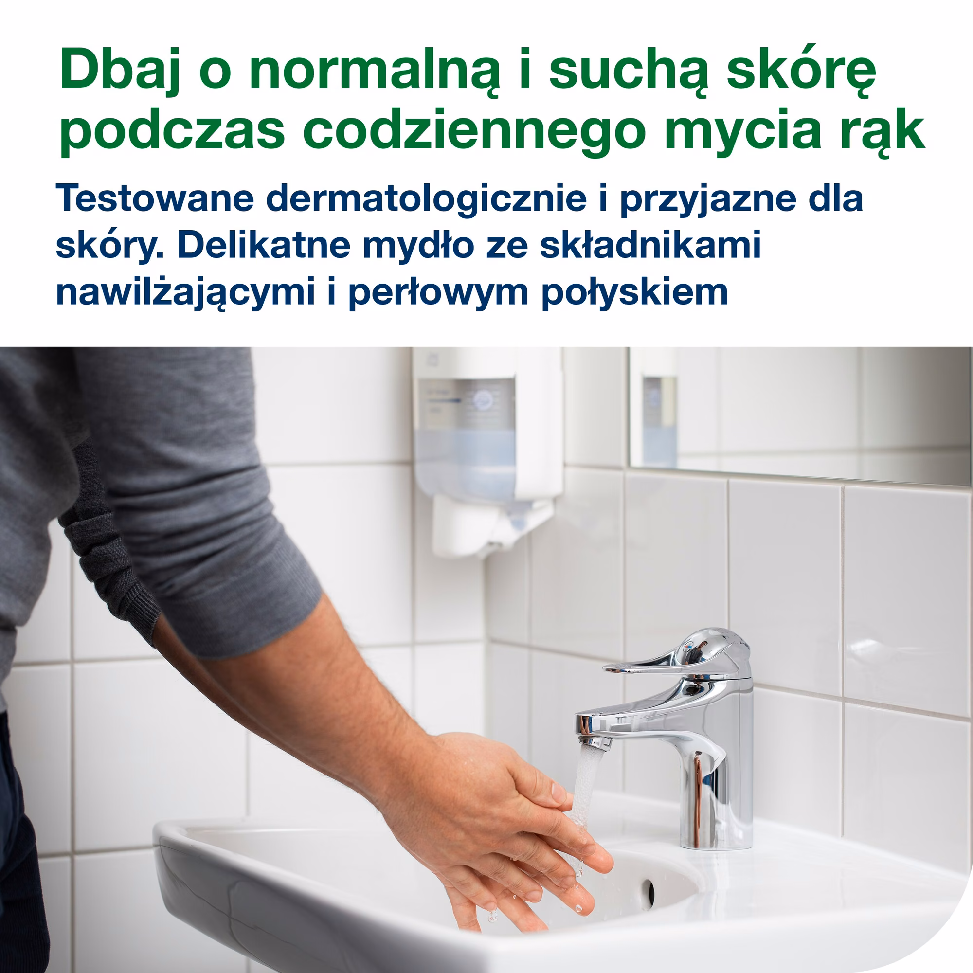 Tork mydło w płynie mini S5, osoba myjąca ręce pod kranem w łazience z dozownikiem w tle