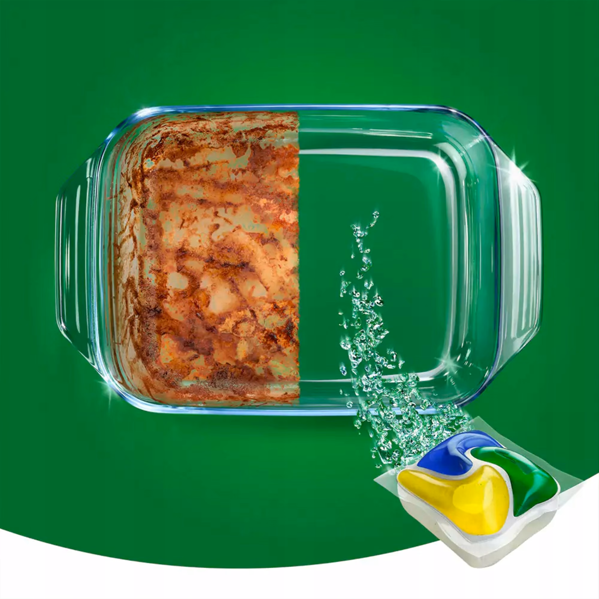 Kapsułki do Zmywarki All In One Fairy Platinum Lemon 96 szt., porównanie czystego i brudnego naczynia żaroodpornego